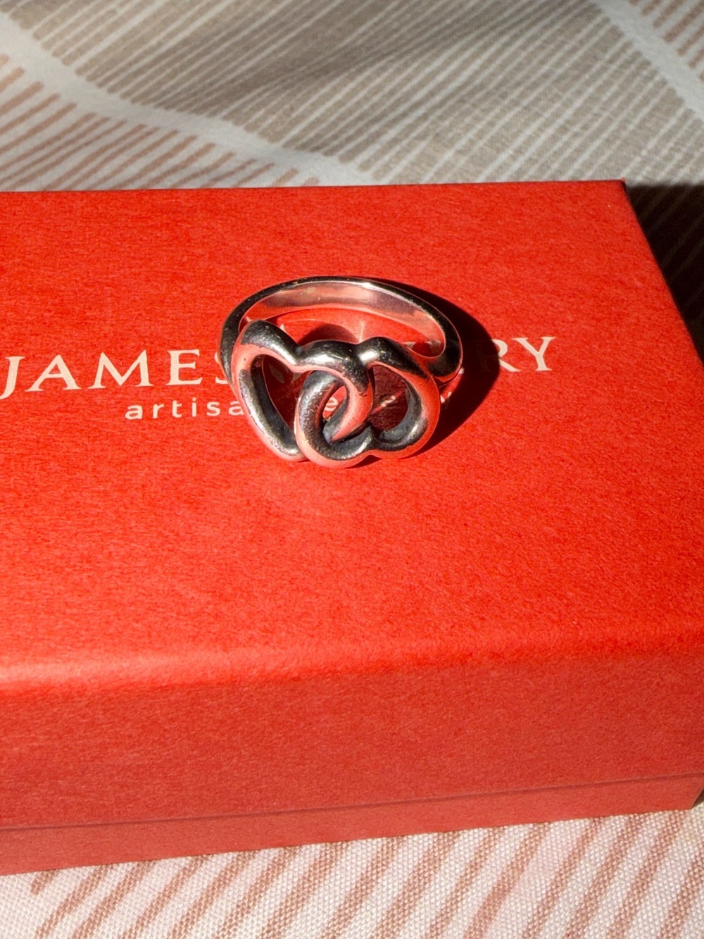 James Avery Silver Interlocking Heart Ring - Women Jewelry SZ 8 retired